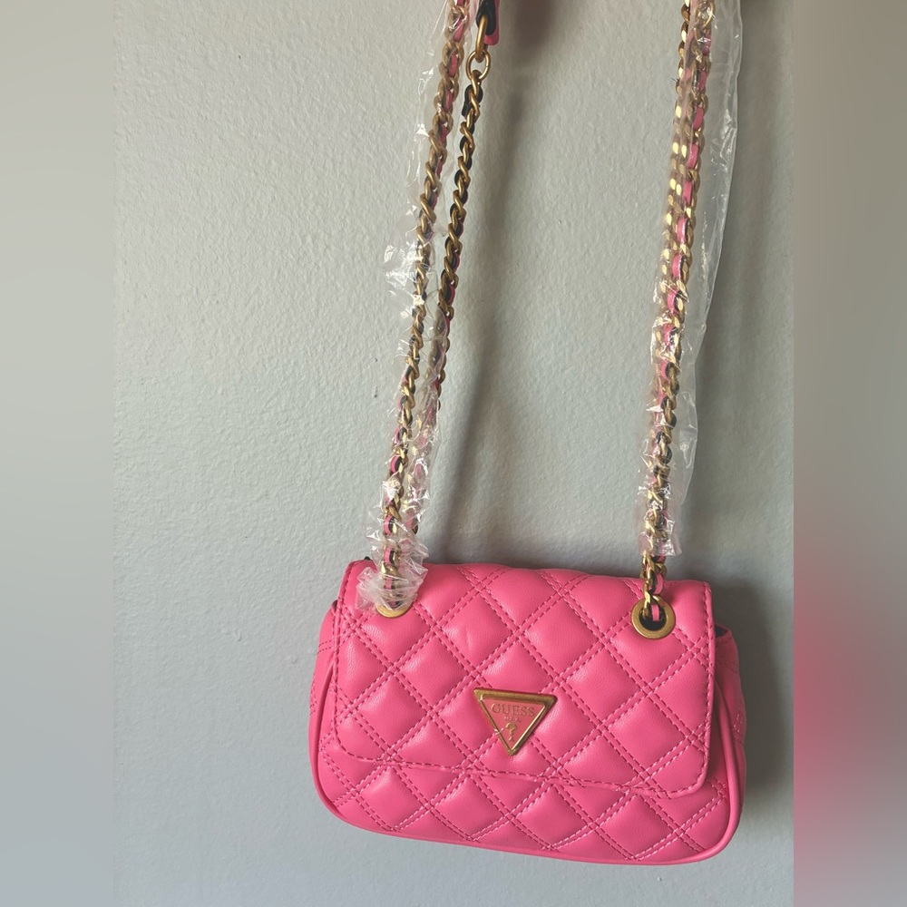 Guess Quilted Pink Crossbody /Shoulder Bag in Watermelon